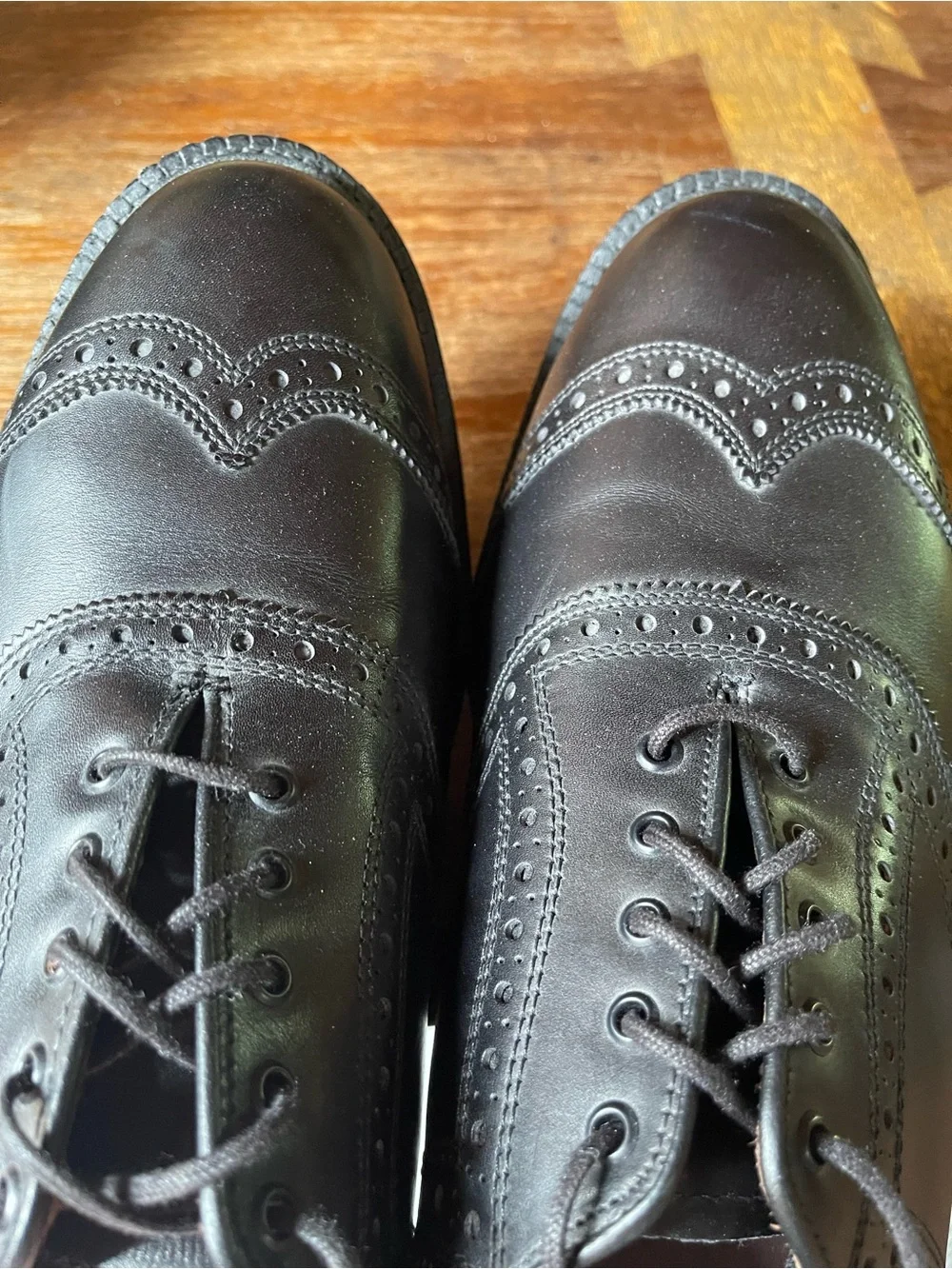 Allen Edmonds Brown  never wornWingtip Brogues